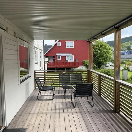 The Urban Escape Walk To Train, Bus & Center * Narvik
